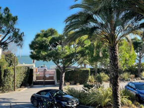 IMMOGROOM - Sea view - Terrace- Swimming-Pool 1 min from the beach
